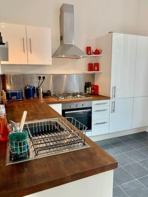 Ferienwohnung Beautiful Flat Perfect For A Seaside Break! Hove Exterior foto