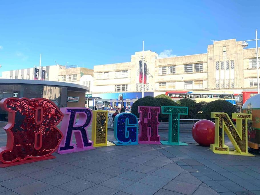 Ferienwohnung Beautiful Flat Perfect For A Seaside Break! Hove Exterior foto